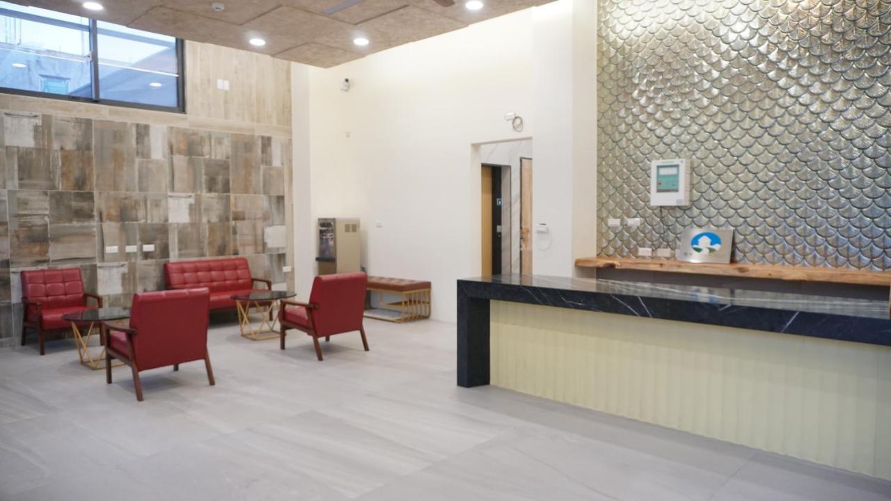 Ferienwohnung 晨煦行旅 Lugu Exterior foto