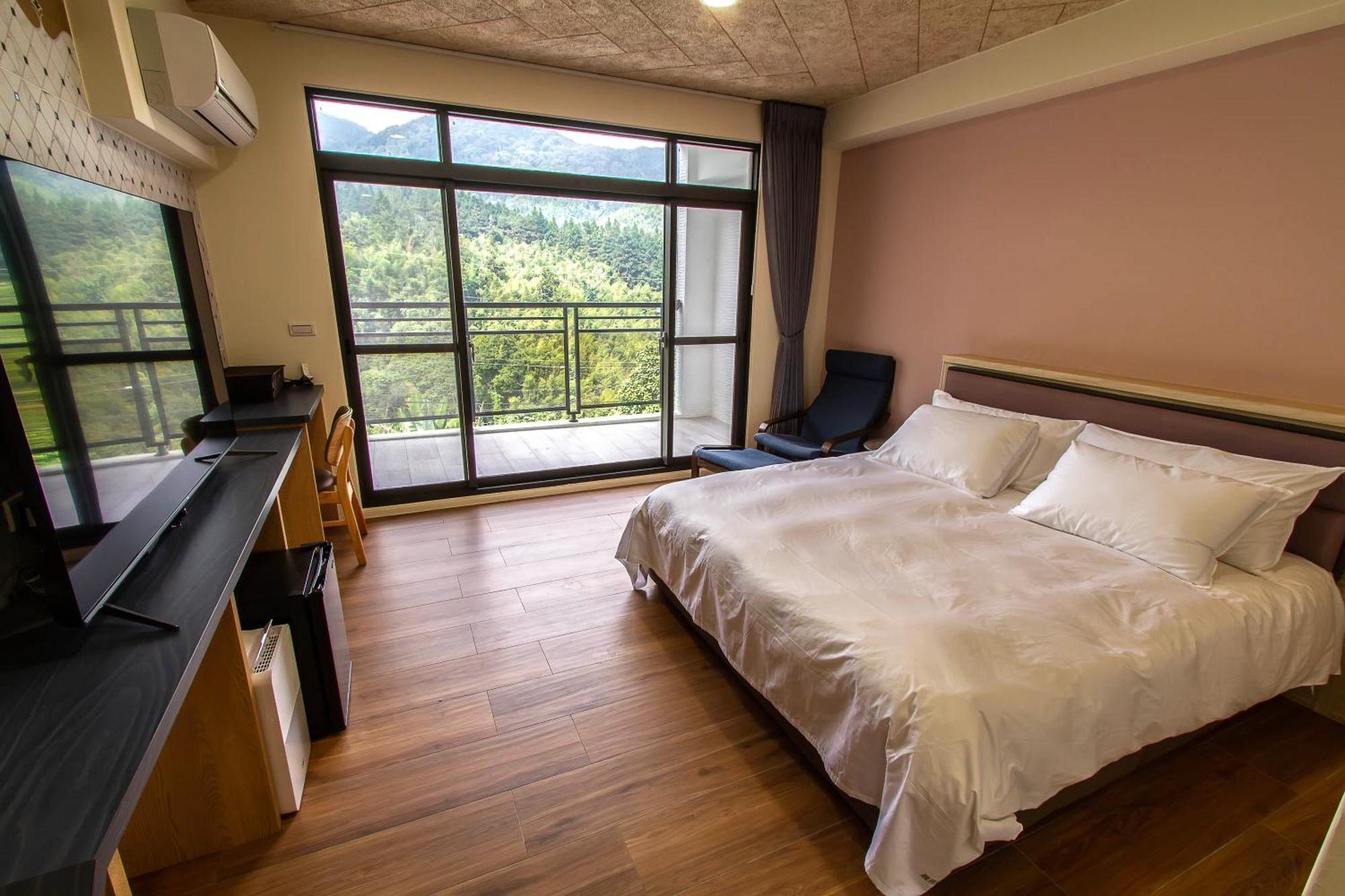 Ferienwohnung 晨煦行旅 Lugu Exterior foto